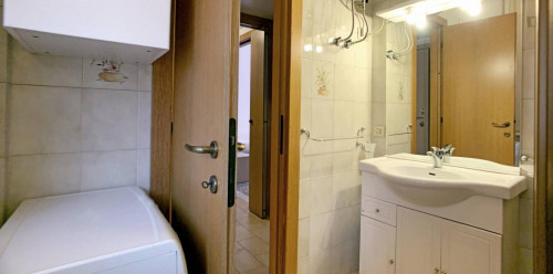 Bright 2-bedroom apartment close to Bocconi University - Gallery - 10