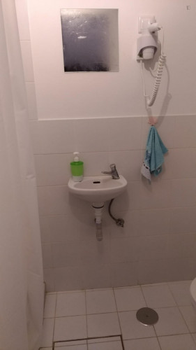 Single bedroom privative bathroom in Polo Universitário - Paranhos
