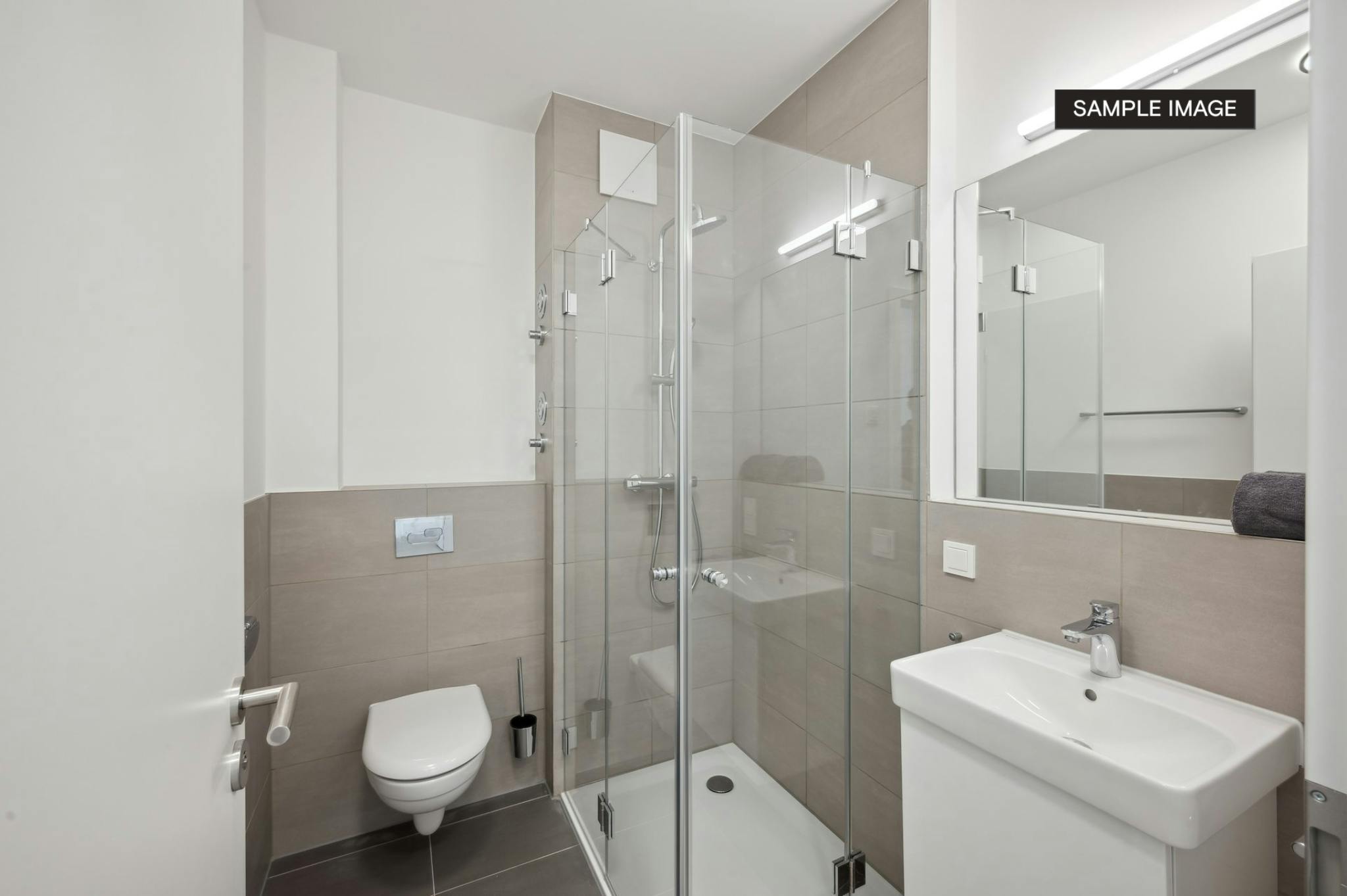  Entire Place  -  Berliner Straße, Leipzig  - Gallery -  1