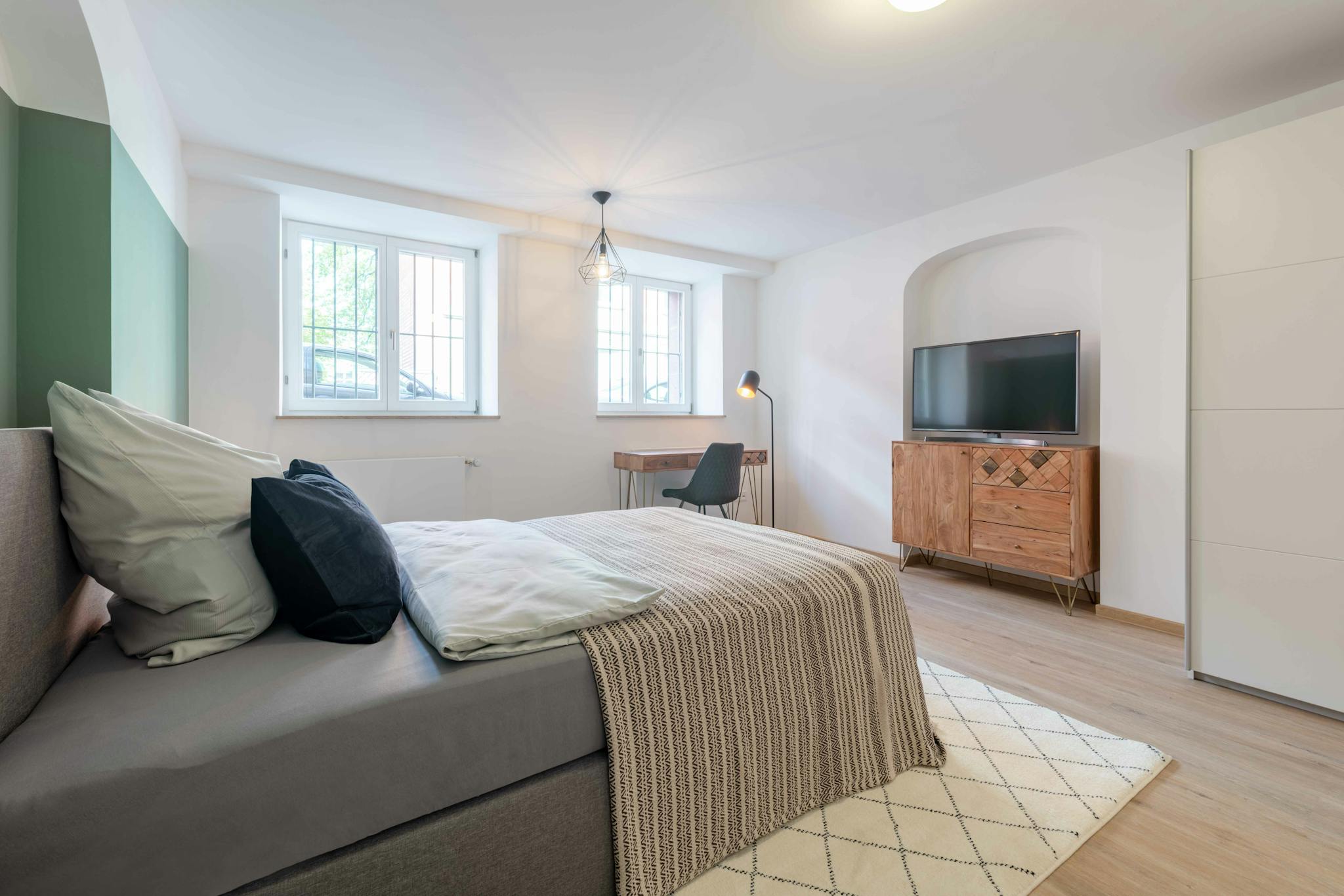  Private Room  -  Augustenstraße, Stuttgart  - Gallery -  1