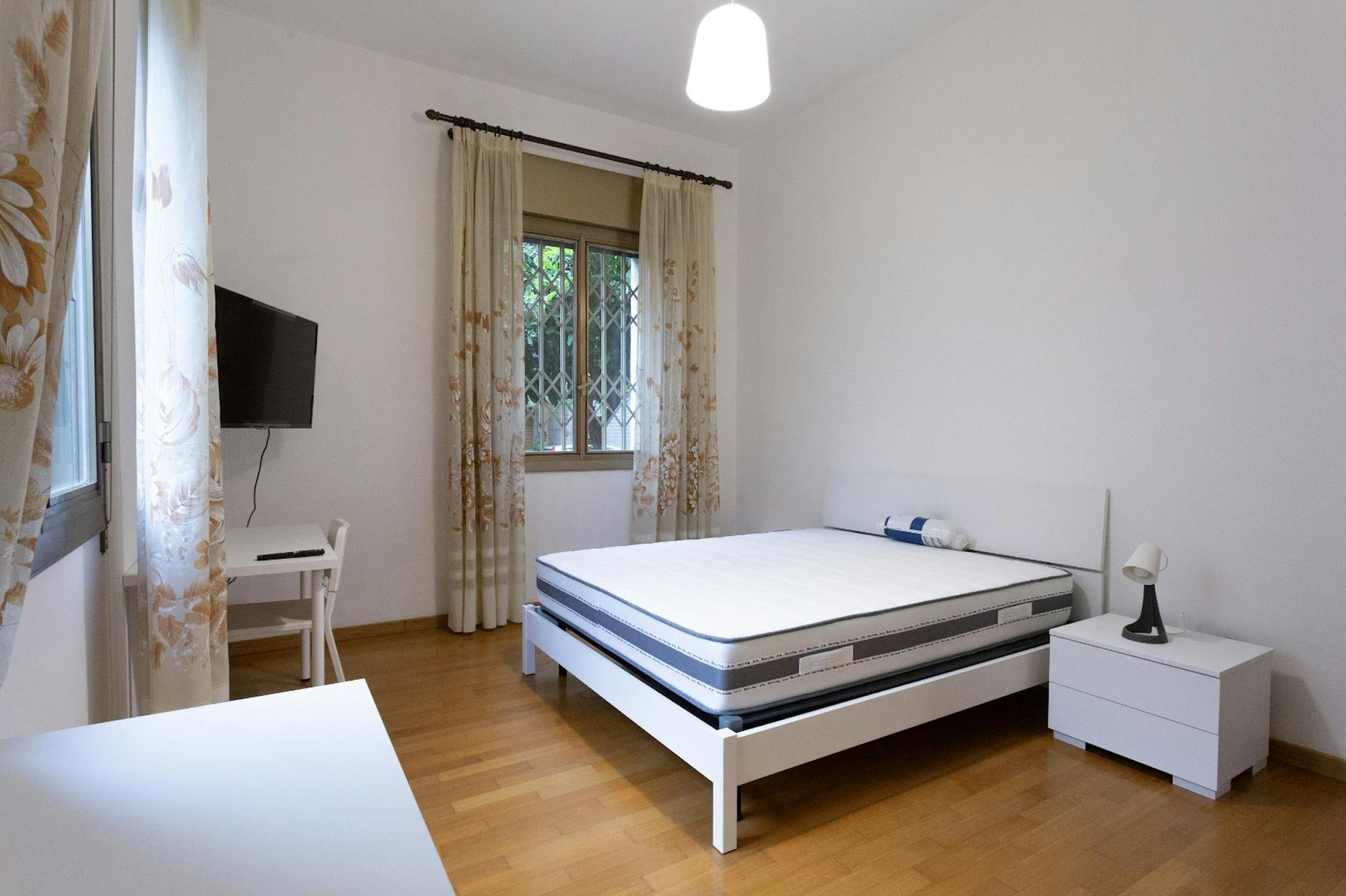  Private Room  -  Via Lelio Dalla Volpe, Bologna  - Gallery -  1