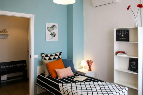 Via Pusterla, Brescia