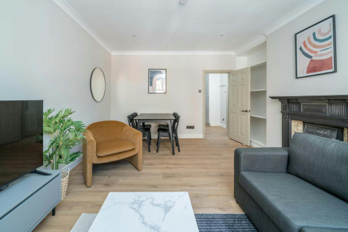 Candover Street, London