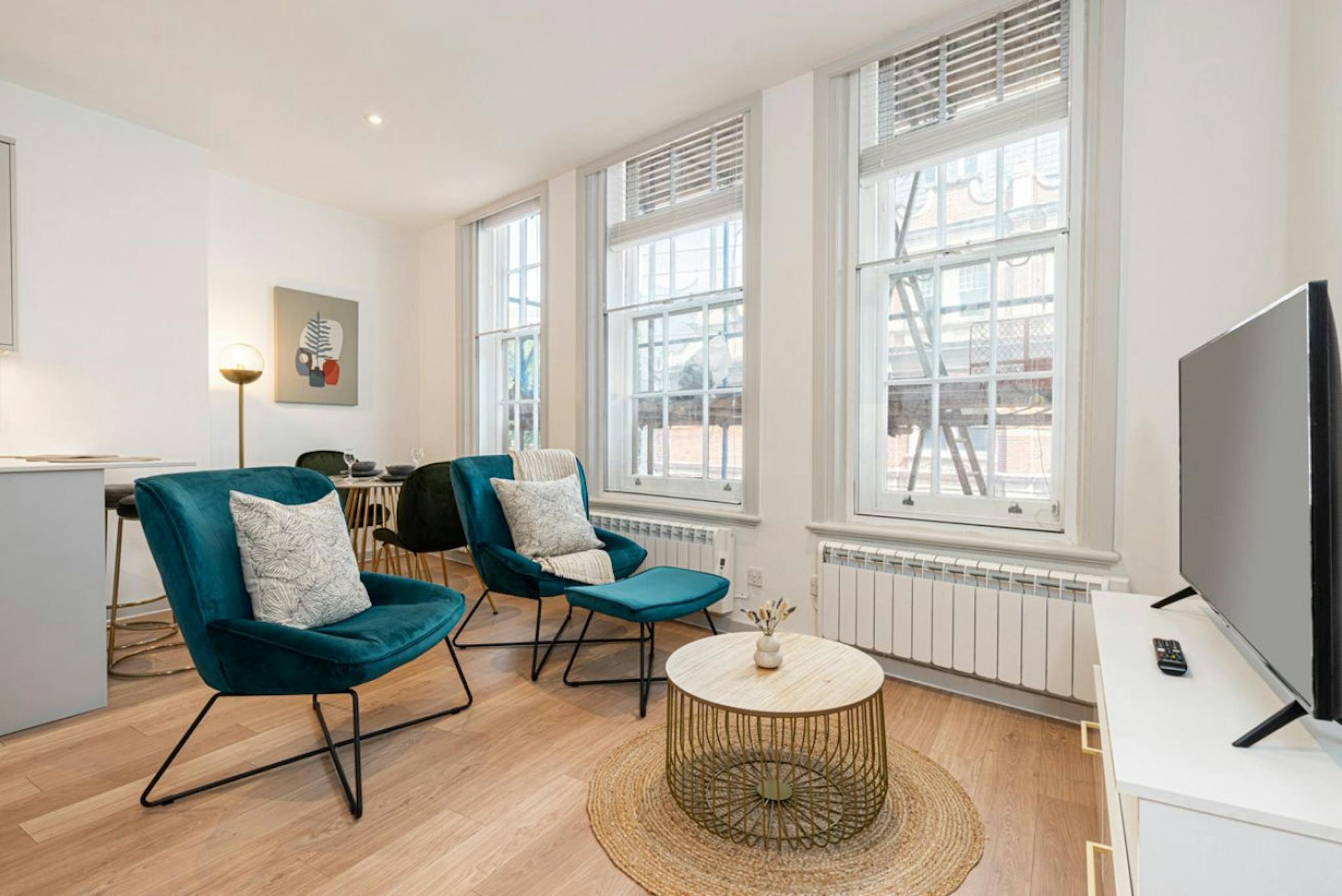 Entire Place - Irving Street, London - Gallery - 1