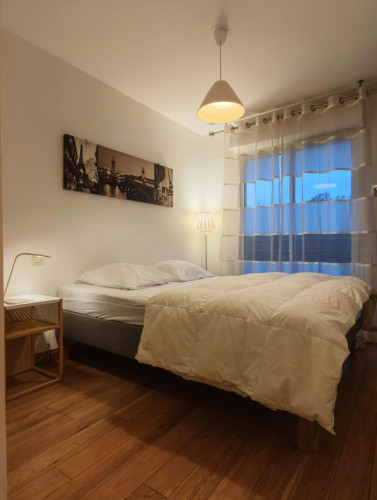 Rue Jean Jacques Rousseau, Issy-les-Moulineaux