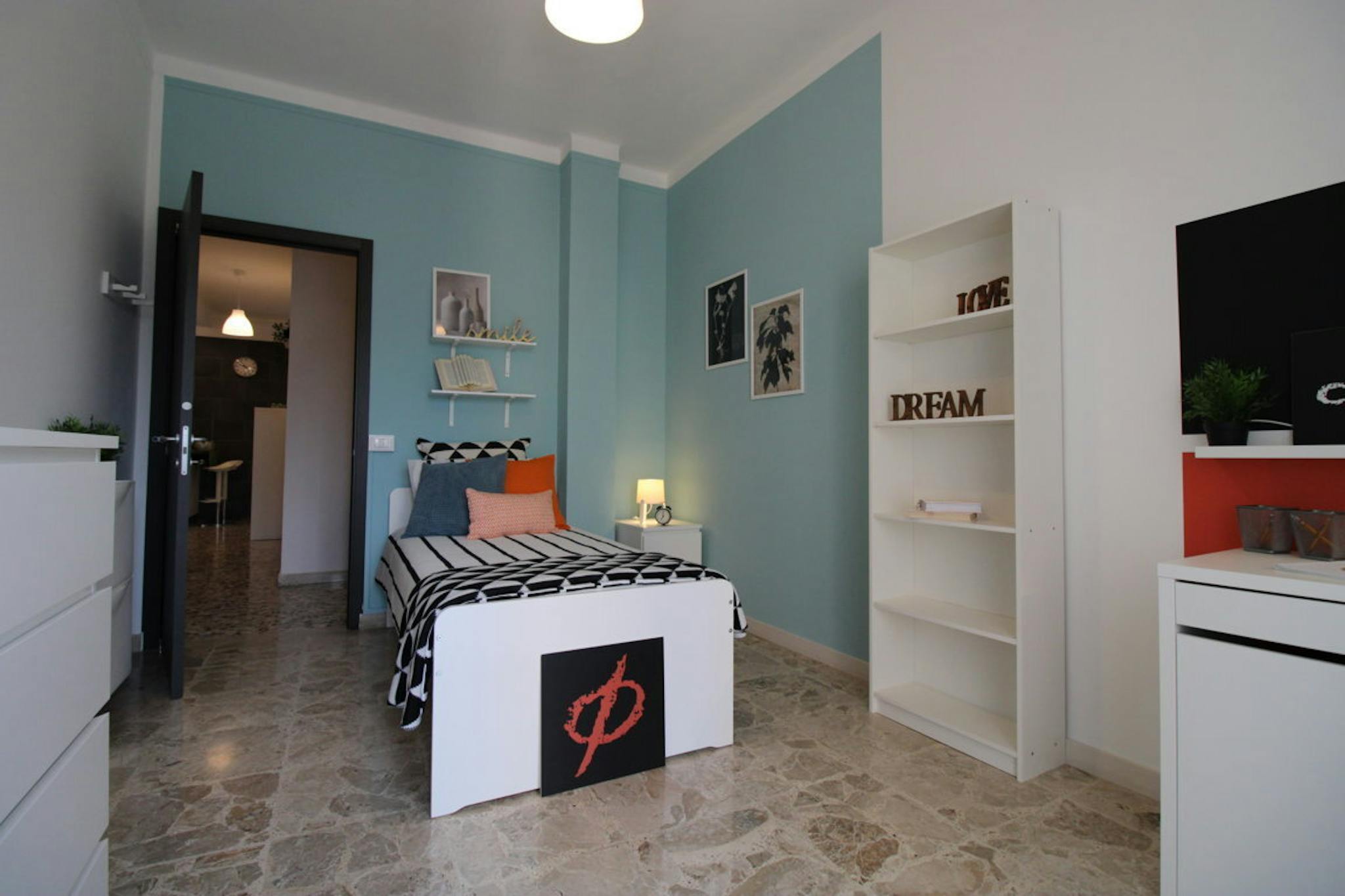 Private Room - Viale del Piave, Brescia - Gallery - 1