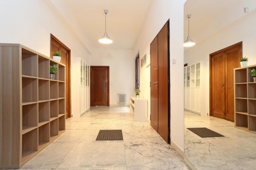 Spacious double bedroom near S. Agnese/Annibaliano metro station - Gallery - 4