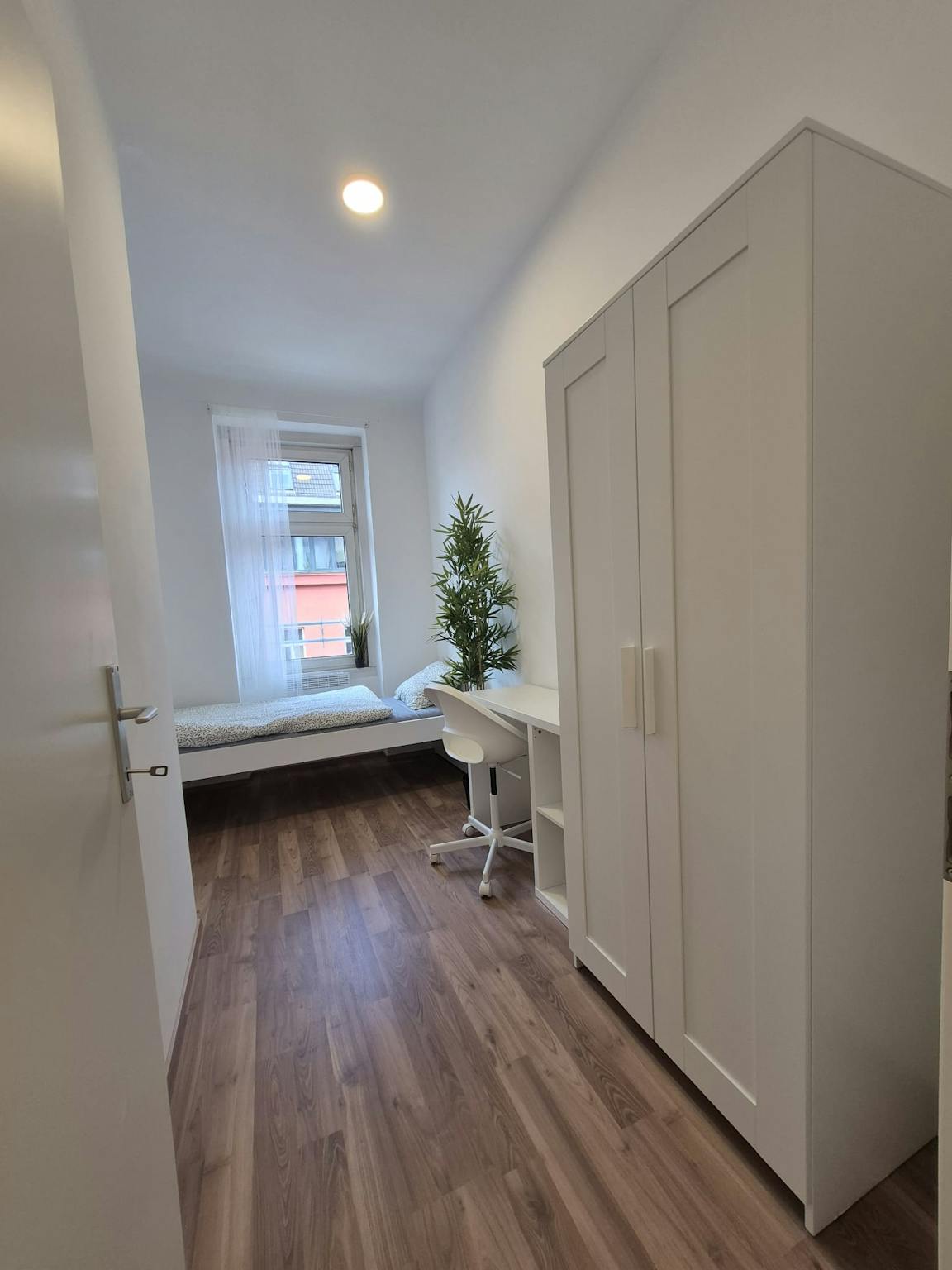  Private Room  -  Waldgasse, Vienna  - Gallery -  1