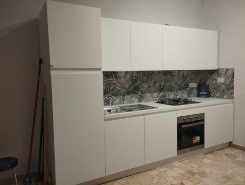 Piazza Alfonso Neuschuler, Rome