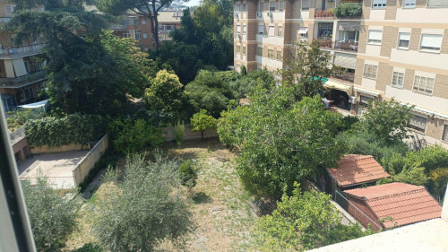 Piazza Alfonso Neuschuler, Rome  - Gallery -  5