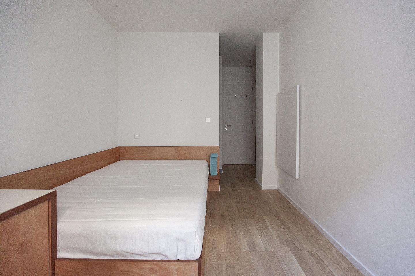  Standard Room With Private Bathroom And Terrace  -  Charming Coliving House in Peaceful Colignon: Embrace Brussels' Hidden Gem  - Gallery -  10