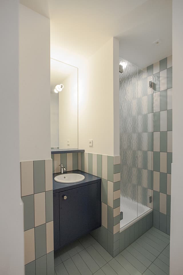  Standard Room With Private Bathroom And Terrace  -  Charming Coliving House in Peaceful Colignon: Embrace Brussels' Hidden Gem  - Gallery -  6