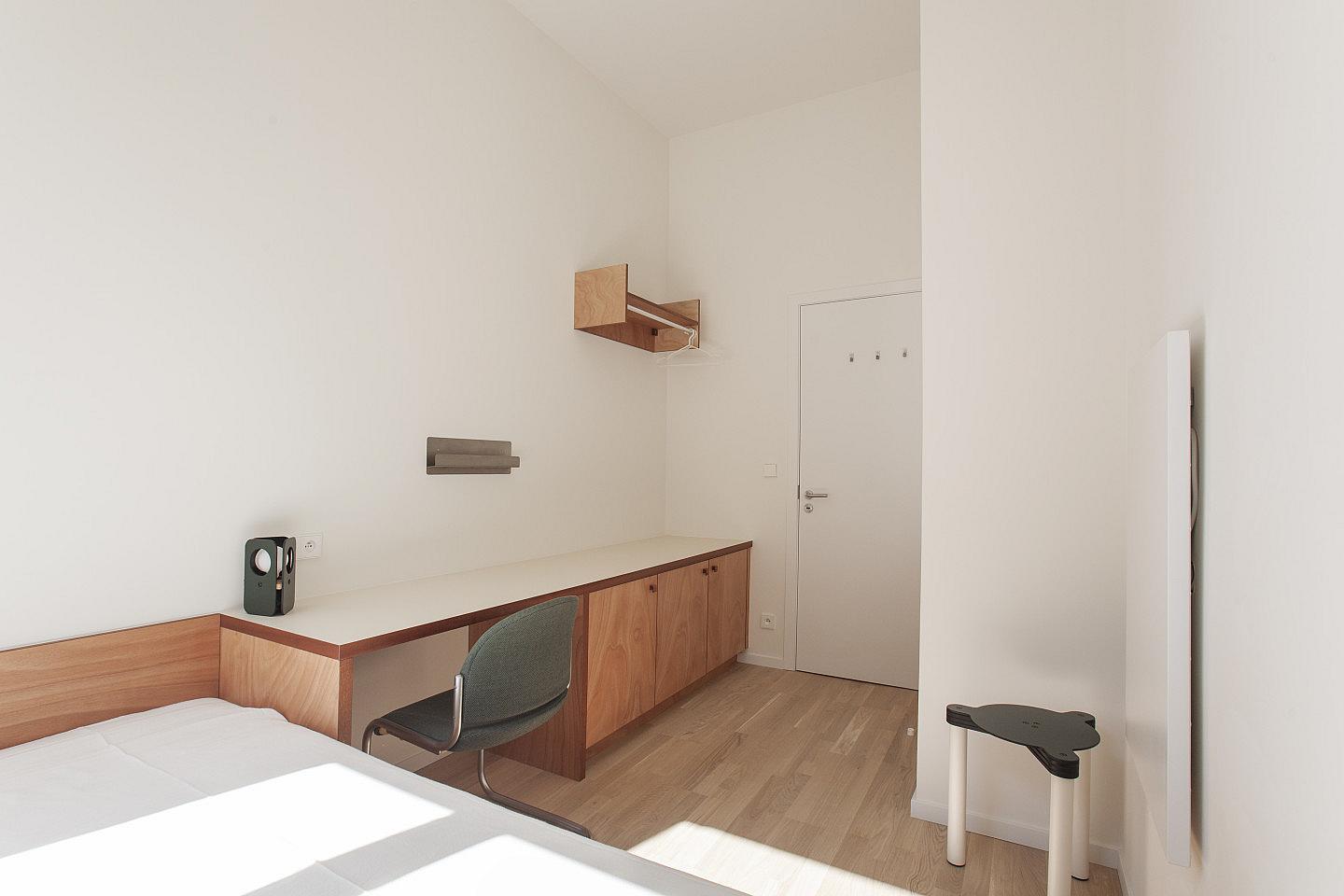 Pocket Room With Shared Bathroom  -  Charming Coliving House in Peaceful Colignon: Embrace Brussels' Hidden Gem  - Gallery -  29