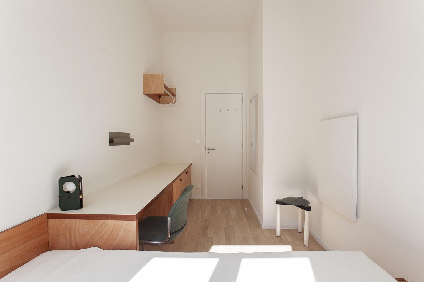  Pocket Room With Shared Bathroom  -  Charming Coliving House in Peaceful Colignon: Embrace Brussels' Hidden Gem  - Gallery -  28