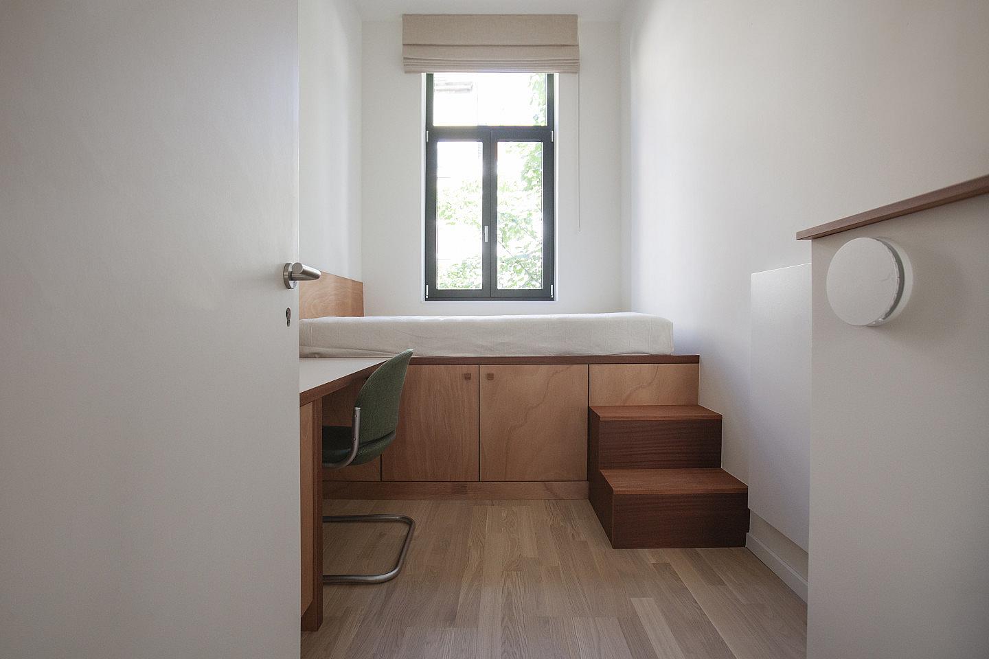  Pocket Room With Shared Bathroom  -  Charming Coliving House in Peaceful Colignon: Embrace Brussels' Hidden Gem  - Gallery -  19