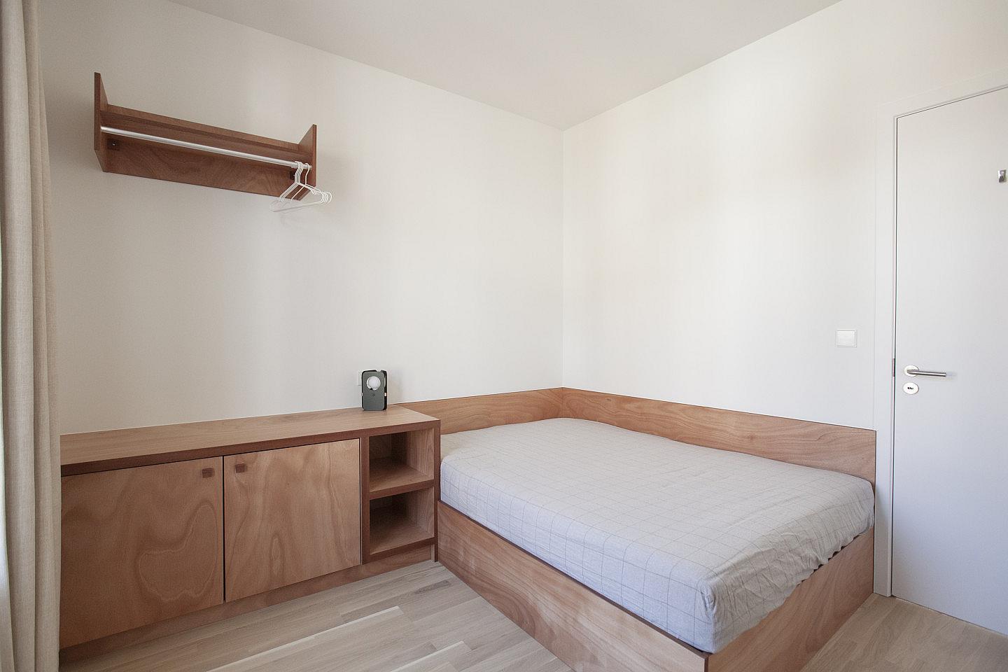  Pocket Room With Shared Bathroom  -  Charming Coliving House in Peaceful Colignon: Embrace Brussels' Hidden Gem  - Gallery -  11