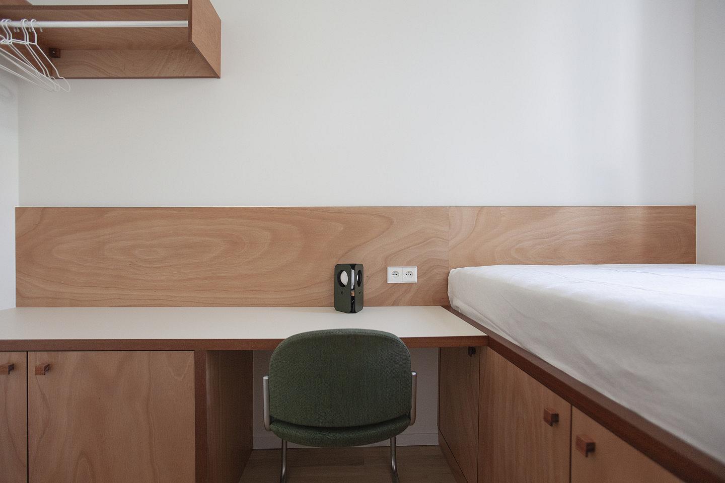  Pocket Room With Shared Bathroom  -  Charming Coliving House in Peaceful Colignon: Embrace Brussels' Hidden Gem  - Gallery -  23