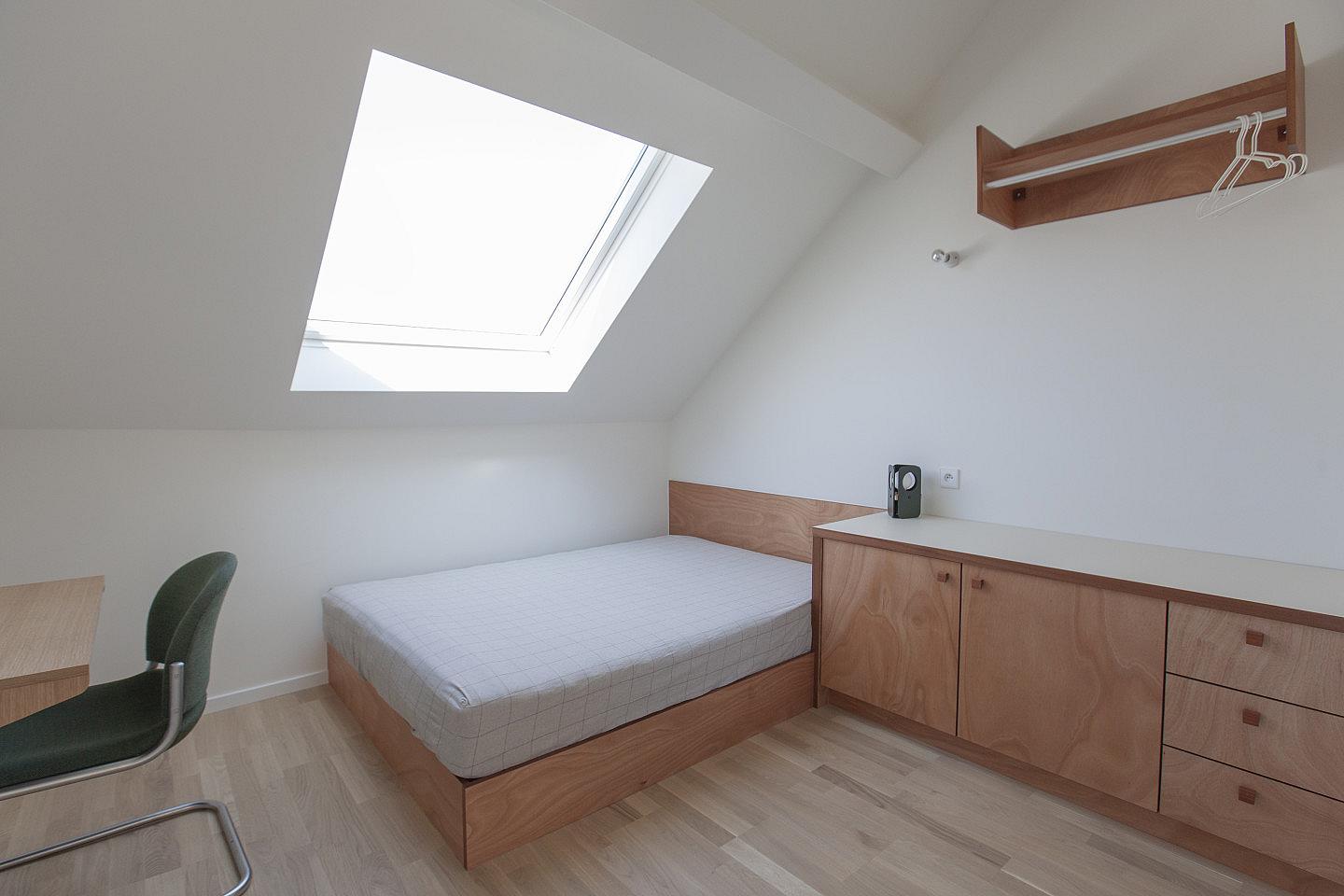  Pocket Room With Shared Bathroom  -  Charming Coliving House in Peaceful Colignon: Embrace Brussels' Hidden Gem  - Gallery -  60