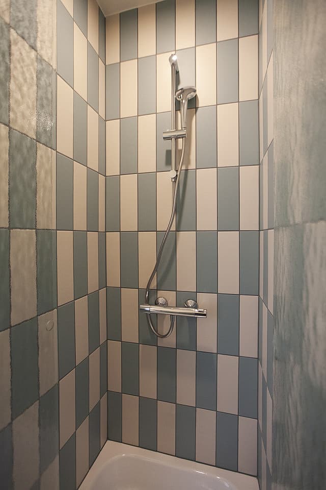  Pocket Room With Shared Bathroom  -  Charming Coliving House in Peaceful Colignon: Embrace Brussels' Hidden Gem  - Gallery -  17