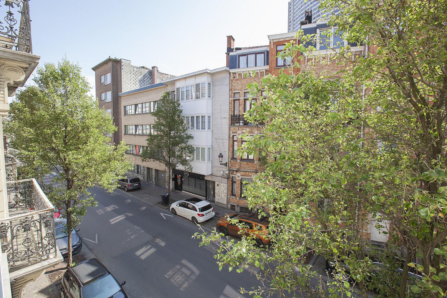  Pocket Room With Shared Bathroom  -  Charming Coliving House in Peaceful Colignon: Embrace Brussels' Hidden Gem  - Gallery -  40