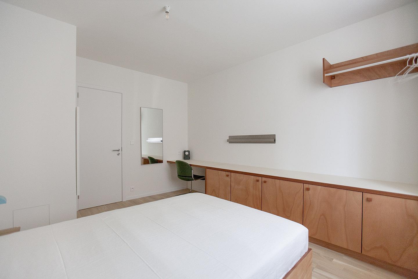  Pocket Room With Shared Bathroom  -  Charming Coliving House in Peaceful Colignon: Embrace Brussels' Hidden Gem  - Gallery -  67