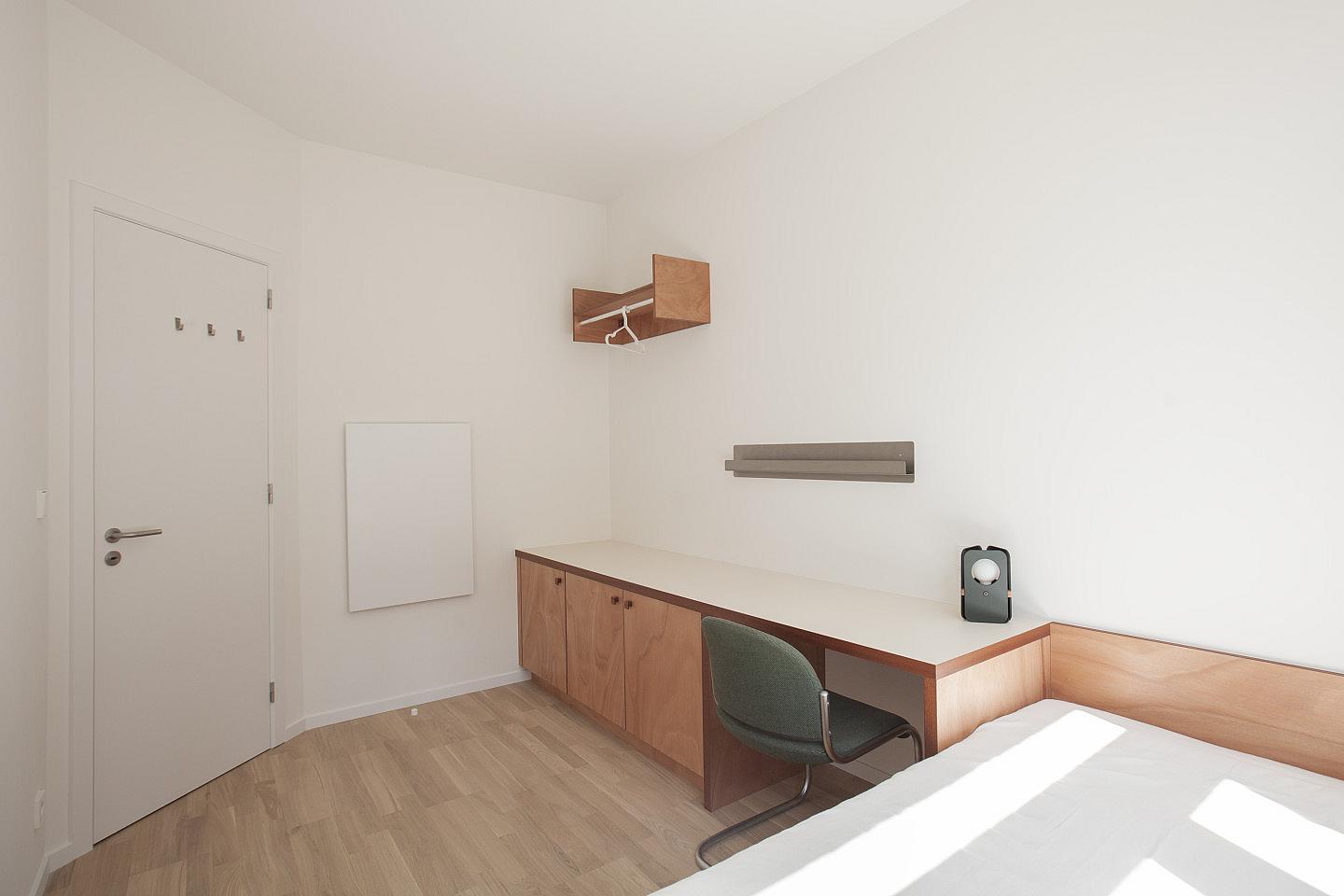  Pocket Room With Shared Bathroom  -  Charming Coliving House in Peaceful Colignon: Embrace Brussels' Hidden Gem  - Gallery -  6