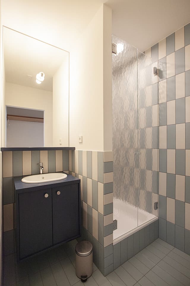  Standard Room With Private Bathroom  -  Charming Coliving House in Peaceful Colignon: Embrace Brussels' Hidden Gem  - Gallery -  5