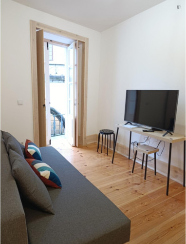 Bright 3 Bedroom Apartment close to University of Coimbra