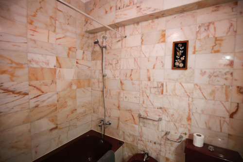 Bright and pleasant twin bedroom, in a 6-bedroom apartment, in Olaias - Gallery - 11
