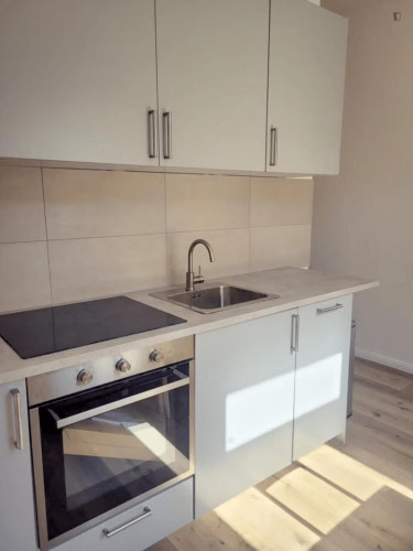 Nice double bedroom near Wartheplatz