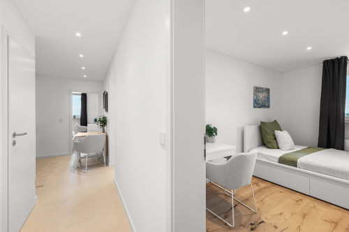 Berg-am-Laim Straße room 3