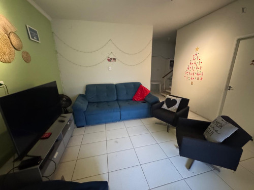 Double bedroom in 14-bedroom house - Gallery - 14