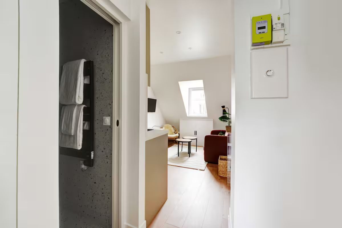  Modern Studio 2P – Paris 16th Michel-Ange  -  Modern studio 2P – Paris 16th Michel-Ange  - Gallery -  10