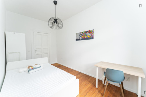 Very nice double bedroom in Friedrichshain