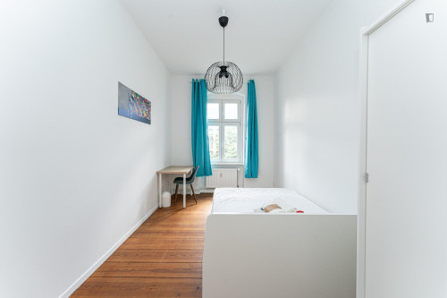 Very nice double bedroom in Friedrichshain