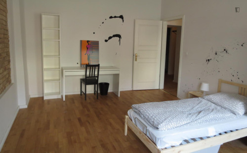 Bright single bedroom in Neukölln