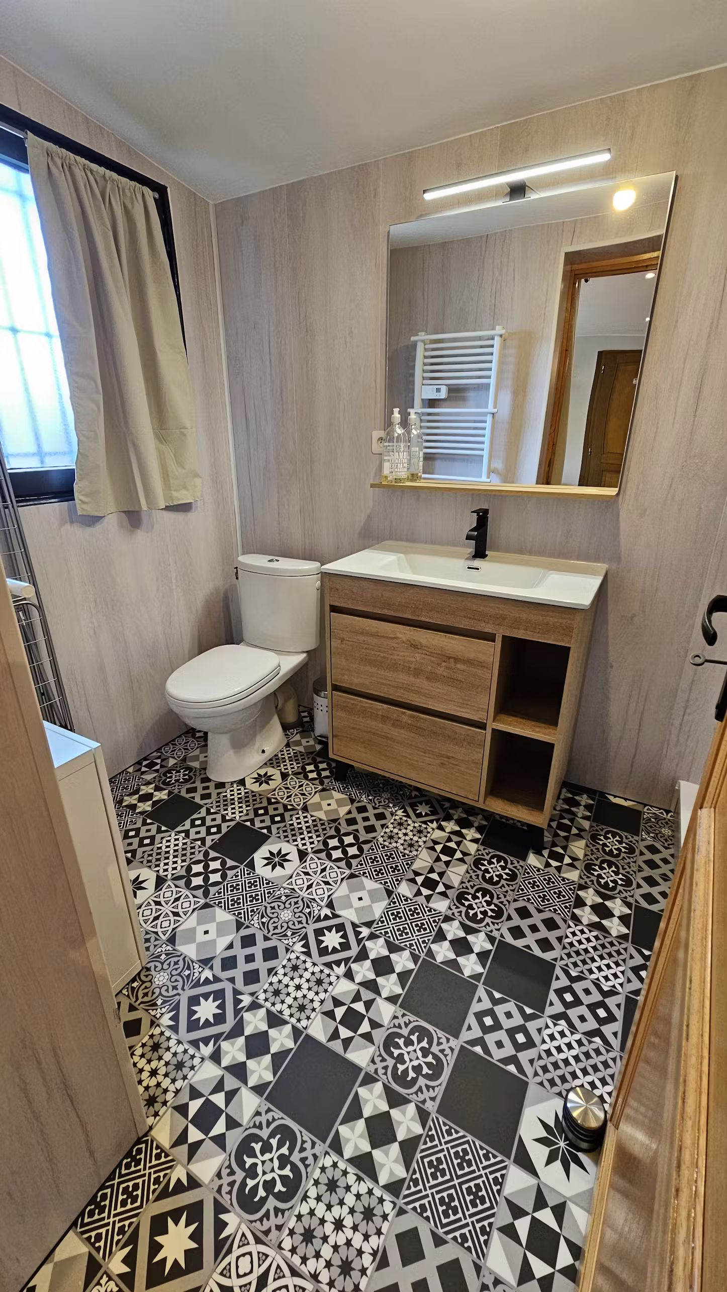 Single Room - Chemin de Revaison - Gallery - 4