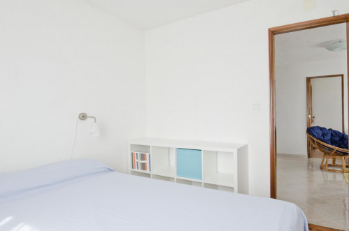 Nice 2-bedroom apartment in eastern Chelas