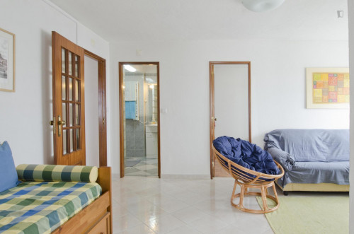 Nice 2-bedroom apartment in eastern Chelas - Gallery - 25