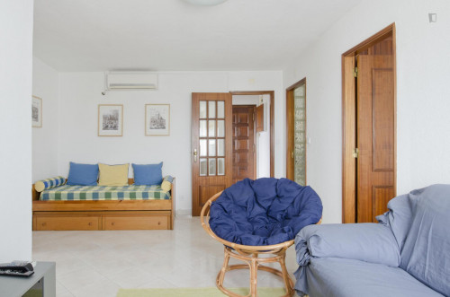 Nice 2-bedroom apartment in eastern Chelas - Gallery - 23