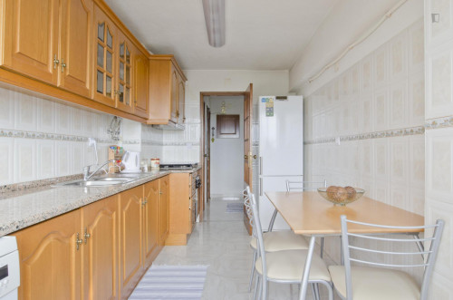 Nice 2-bedroom apartment in eastern Chelas - Gallery - 21