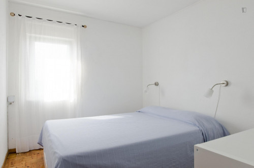 Nice 2-bedroom apartment in eastern Chelas - Gallery - 16