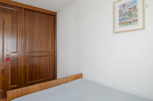 Nice 2-bedroom apartment in eastern Chelas - Gallery - 11