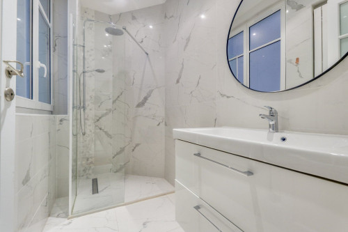 Ternes Monceau - Courcelles 4 bedroom, 3 bathroom Flat