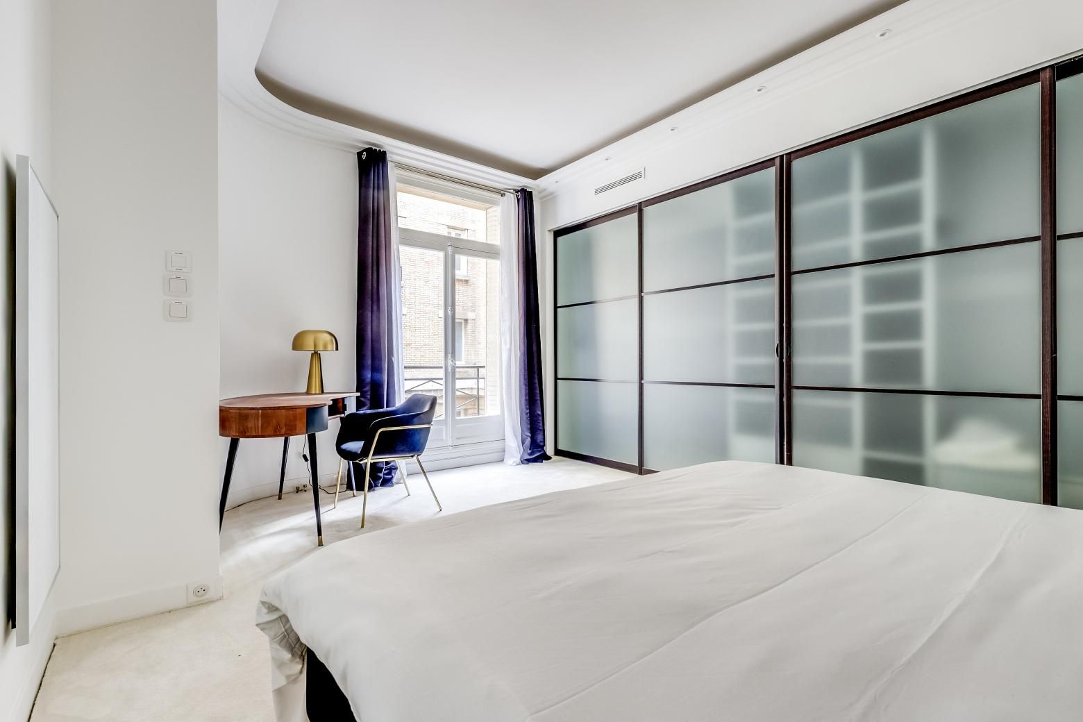  Ternes Monceau - Courcelles 4 Bedroom, 3 Bathroom Flat  -  Ternes Monceau - Courcelles 4 bedroom, 3 bathroom Flat  - Gallery -  16