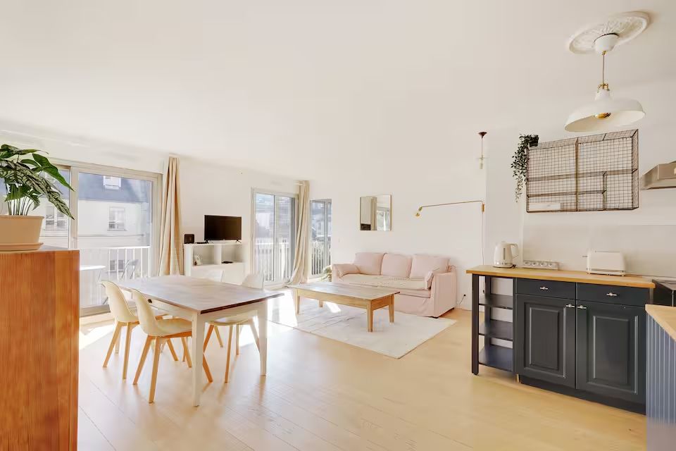 Large Parisian Apartment For 2 Bedrooms/4 People - République - Large Parisian apartment for 2 bedrooms/4 people - République - Gallery - 13