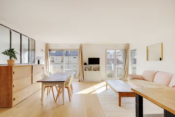  Large Parisian Apartment For 2 Bedrooms/4 People - République  -  Large Parisian apartment for 2 bedrooms/4 people - République  - Gallery -  12