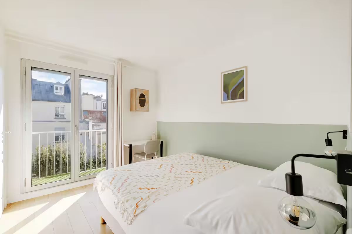  Large Parisian Apartment For 2 Bedrooms/4 People - République  -  Large Parisian apartment for 2 bedrooms/4 people - République  - Gallery -  3