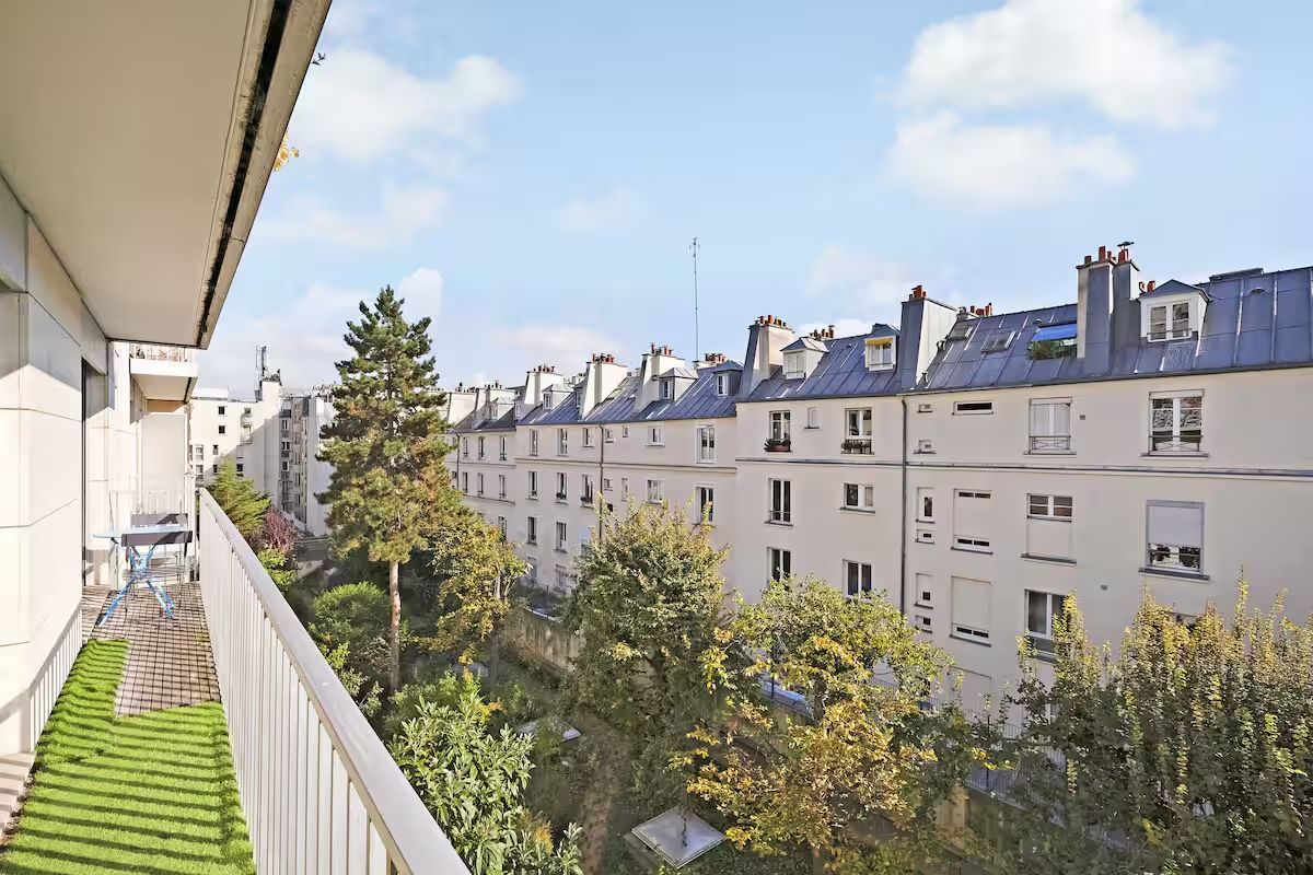  Large Parisian Apartment For 2 Bedrooms/4 People - République  -  Large Parisian apartment for 2 bedrooms/4 people - République  - Gallery -  1