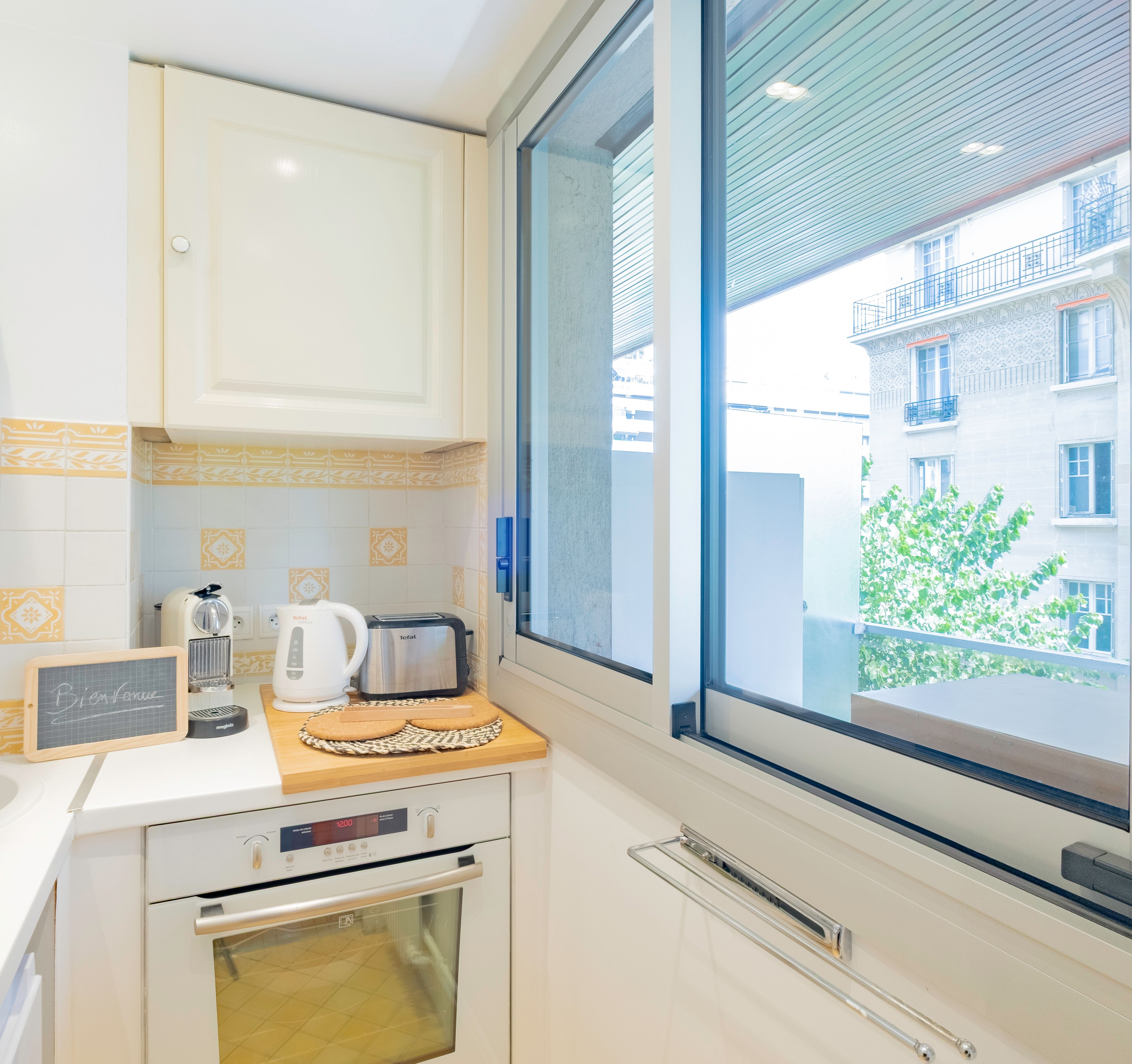  Le Paul >•< Near The Eiffel Tower, Shops, And Metro  -  Le Paul >•< Near the Eiffel Tower, shops, and metro  - Gallery -  6